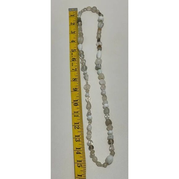 Long Beaded Statement Fashion Necklace White Green - Picture 10 of 11